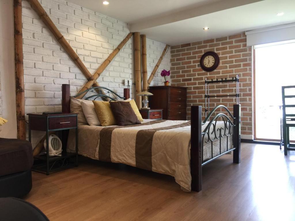 Bambú Sierra Cozzy Ecológical Lofts Apartman Cuenca Kültér fotó