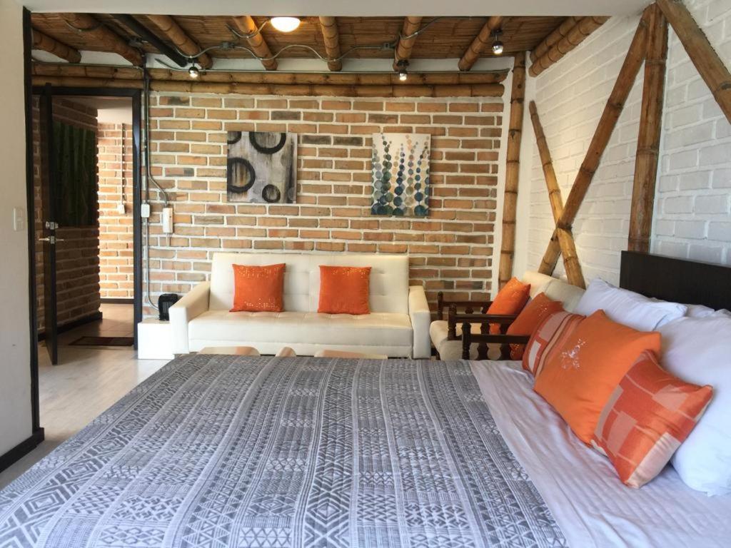 Bambú Sierra Cozzy Ecológical Lofts Apartman Cuenca Kültér fotó