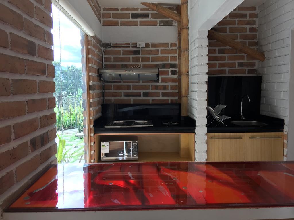 Bambú Sierra Cozzy Ecológical Lofts Apartman Cuenca Kültér fotó