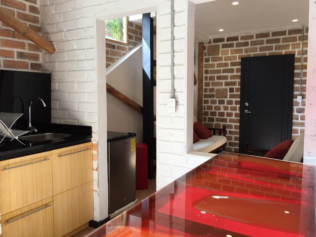 Bambú Sierra Cozzy Ecológical Lofts Apartman Cuenca Kültér fotó
